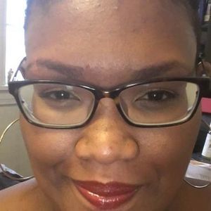 Meet your Posher, Talina